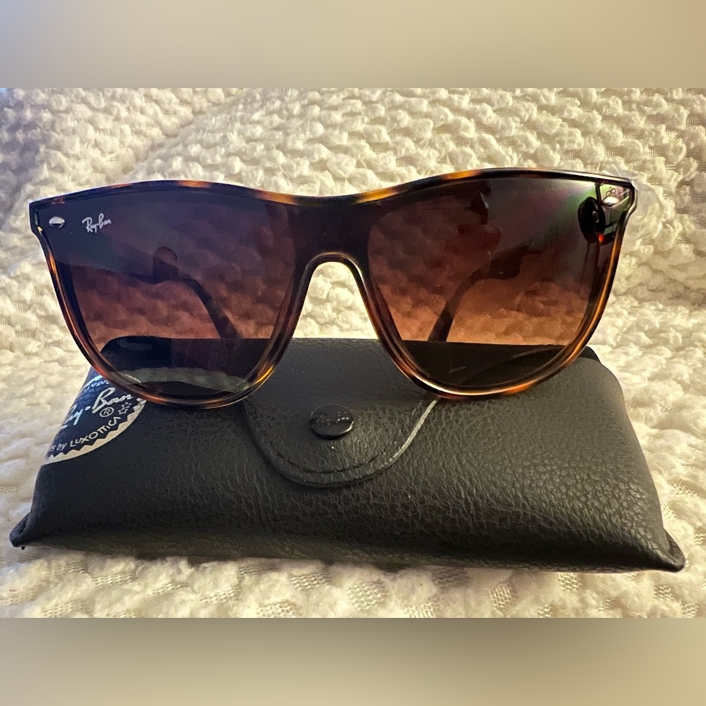 Ray-Ban Blaze Sunglasses RB-4447N